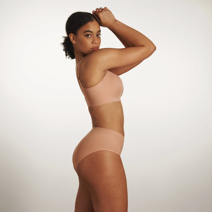 Evelyn Bobbie bralette Evelyn Bobbie The Beyond Bra