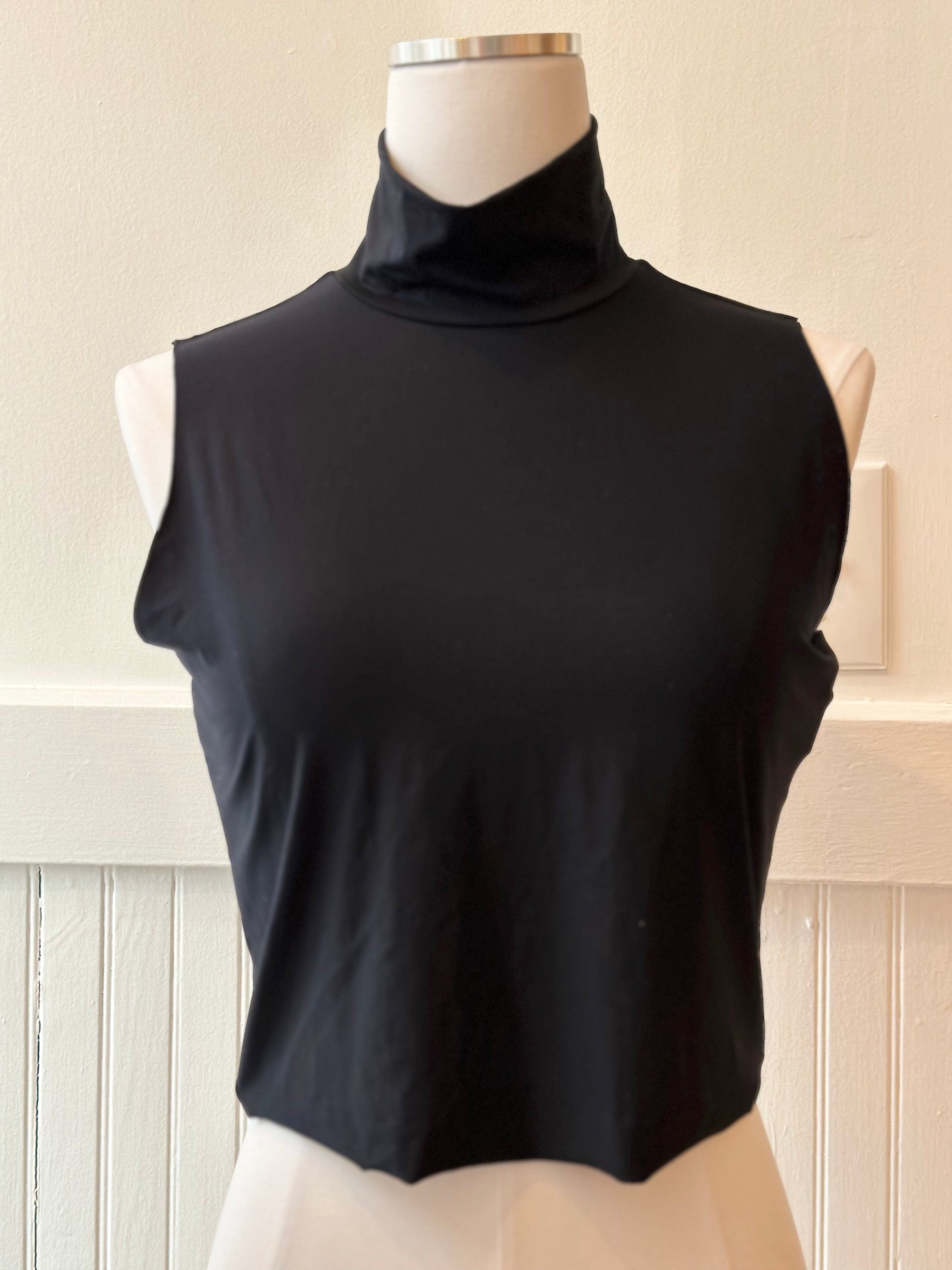 Commando Butter Long Sleeve Cropped Turtleneck Black / Small
