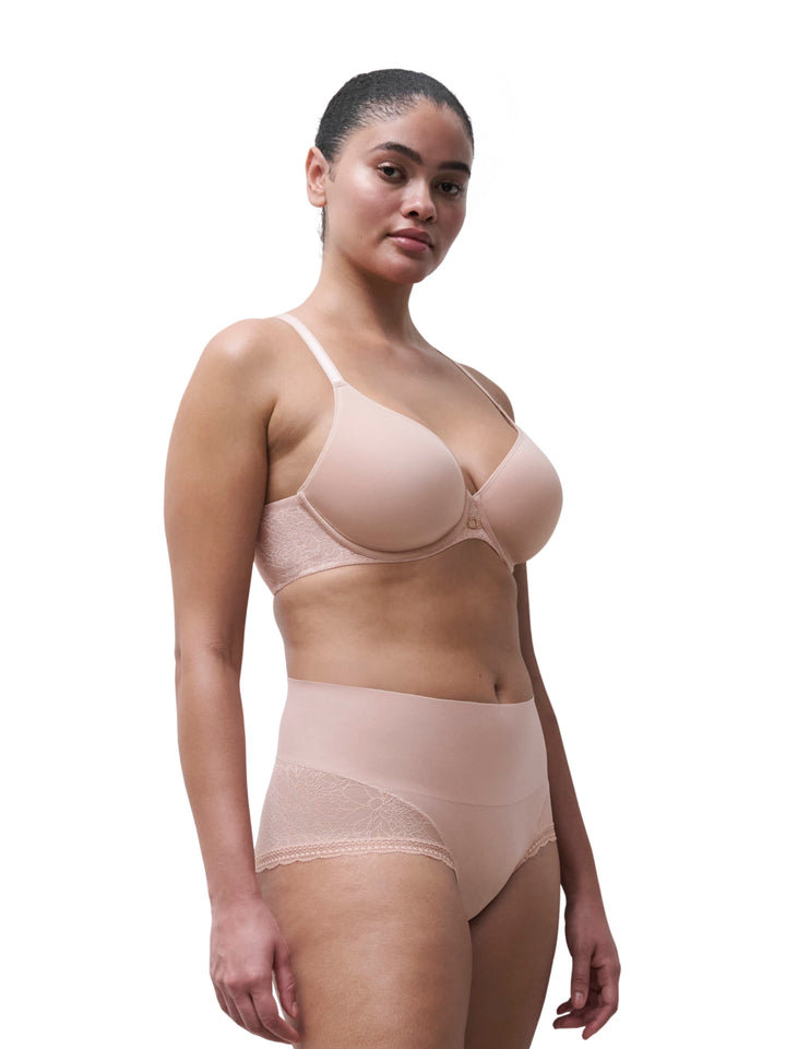 Chantelle underwire bra Chantelle Belle lightweight Plunge T-Shirt Bra