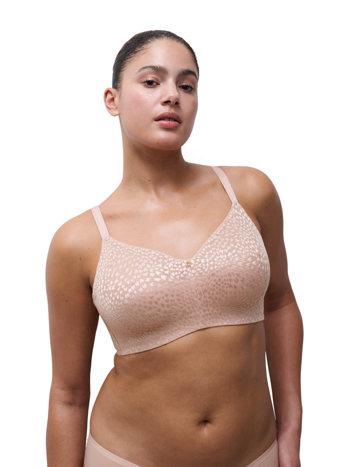 Chantelle wireless bra Chantelle Magique Back-Smoothing Wireless Bra