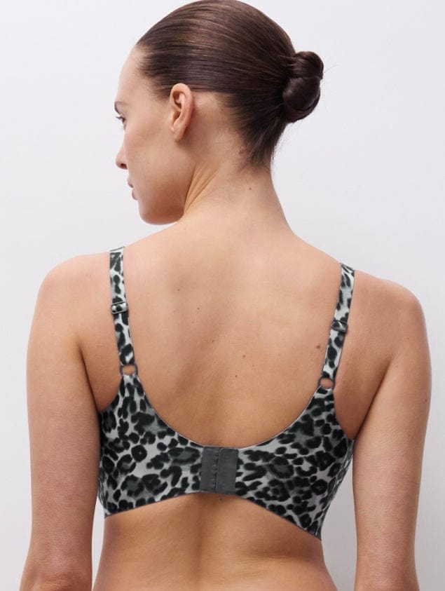 Chantelle wireless bra Chantelle Softstretch Power V-Neck Wireless Support Bra