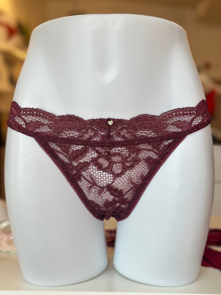 Clo Intimo Underwear Crushed Cherry / S CLO intimo Fortuna Lace Bikini