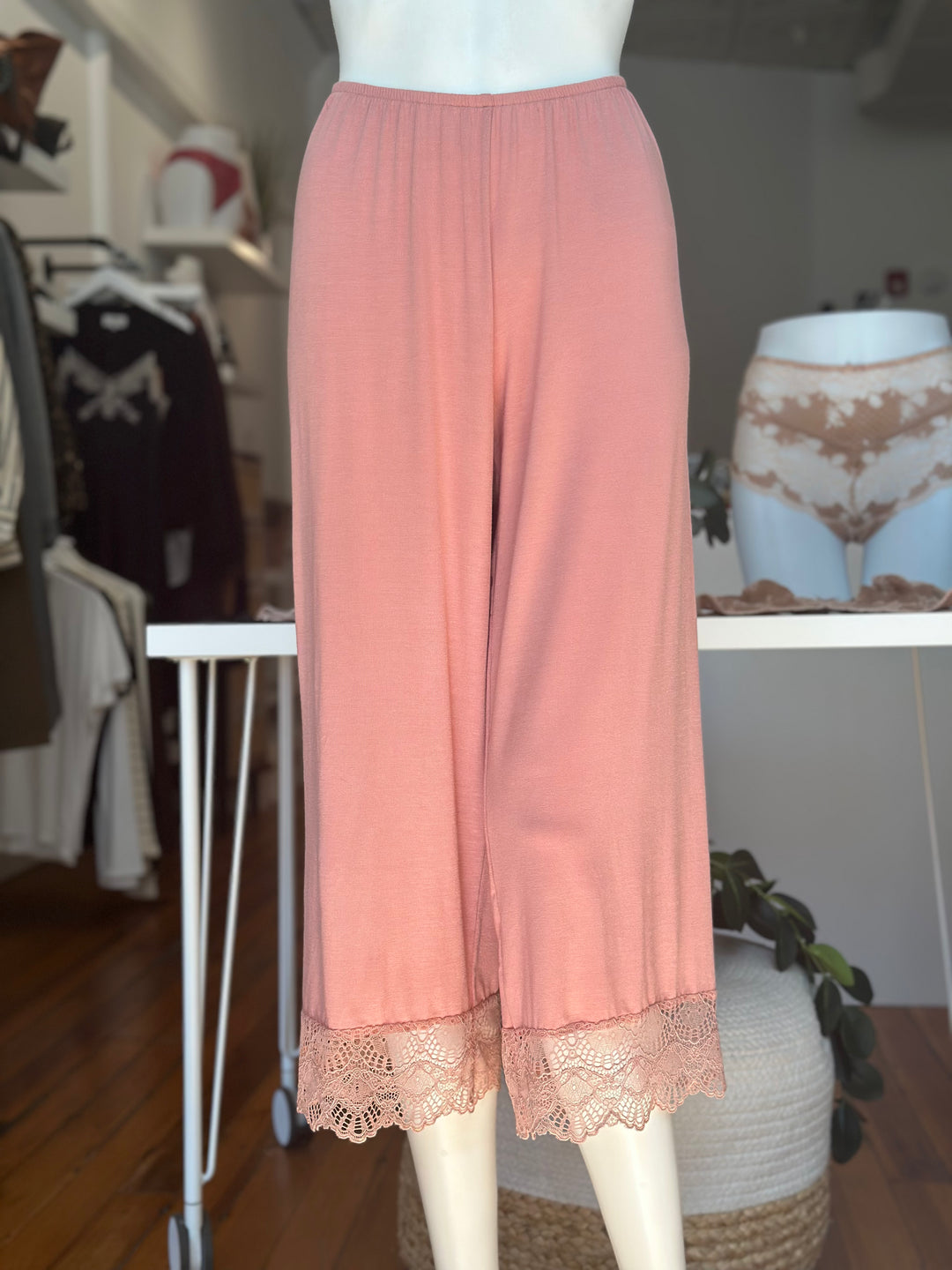 Only Hearts pajama bottom Rosewood / S Only Hearts Venice Crop Pant with Lace