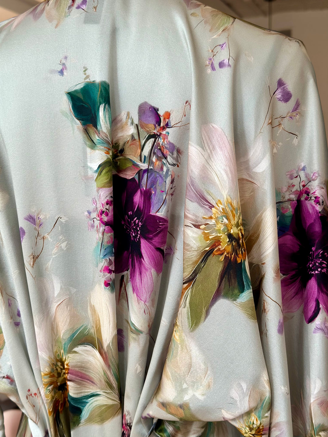 Samantha Chang robe One Size Samantha Chang Classic Silk Short Kimono- French Dahlia