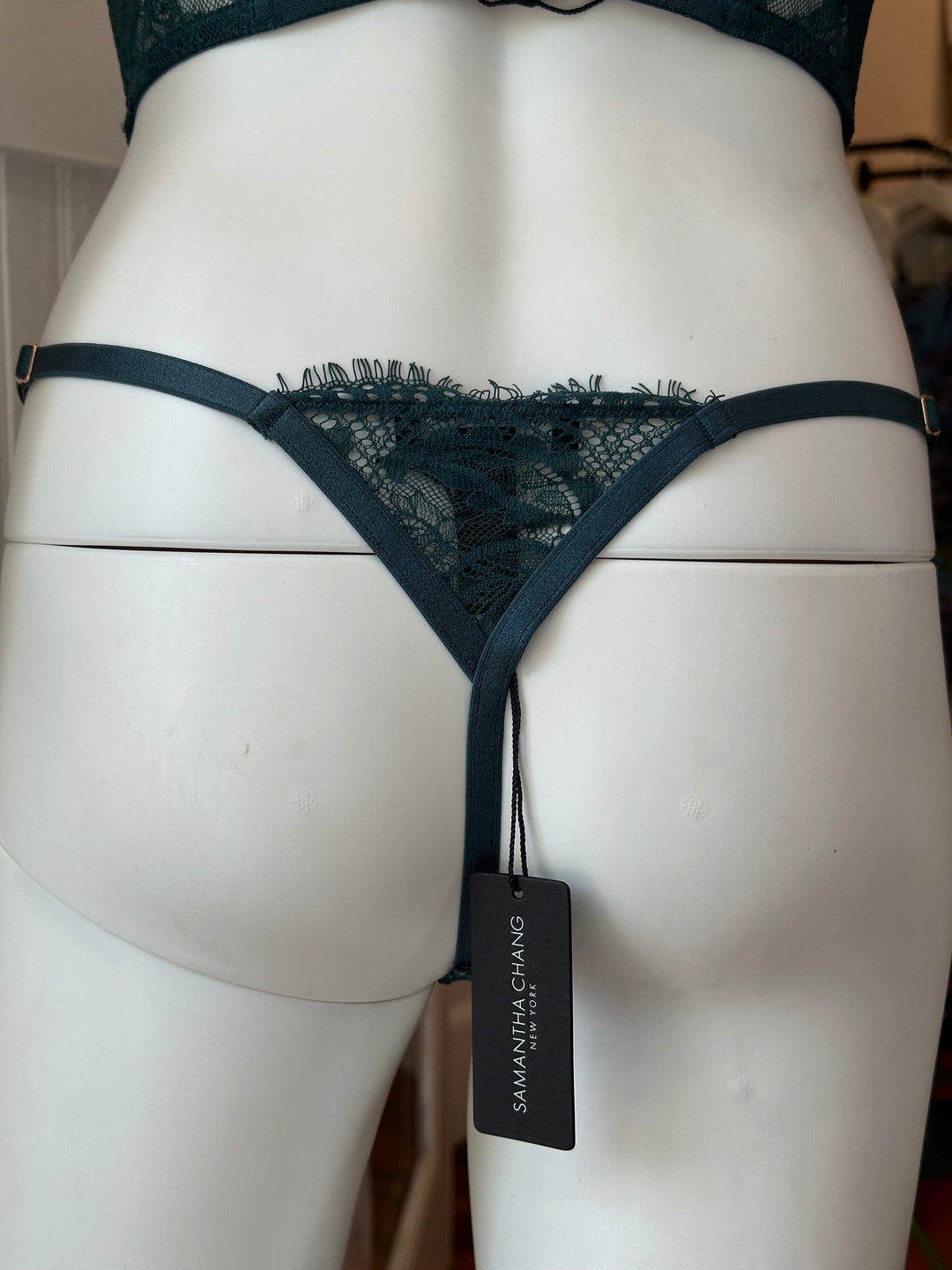 Samantha Chang thongs Samantha Chang Illusion Adjustable String